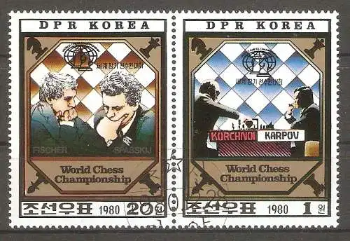 Briefmarke Korea-Nord Mi.Nr. 2074-2075 o Zusammendruck Schachweltmeisterschaften 1980 / WM ’72 Island: Fischer-Spasski & WM ’78  Philippinen: Kortschnoj–Karpow #