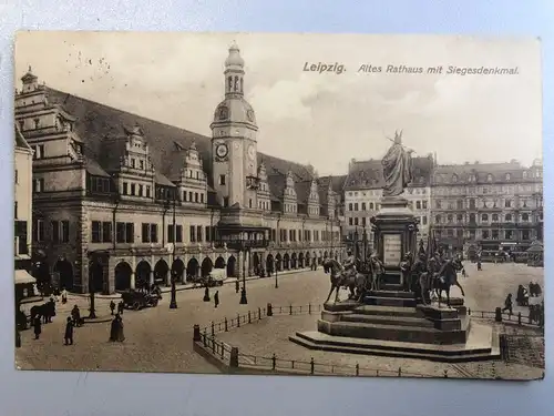 AK Leipzig Altes Rathaus mit Siegesdenkmal