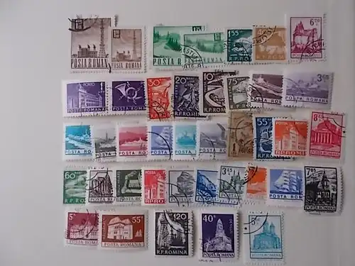 Rumänien Lot gestempelt 40 Marken