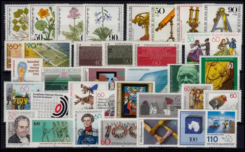 1082-1117 année fédérale 1981 complète, frais de port **