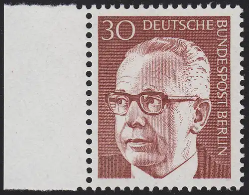 363 Hinemann 30 Pf Pagerand li. ** Postfraîchissement