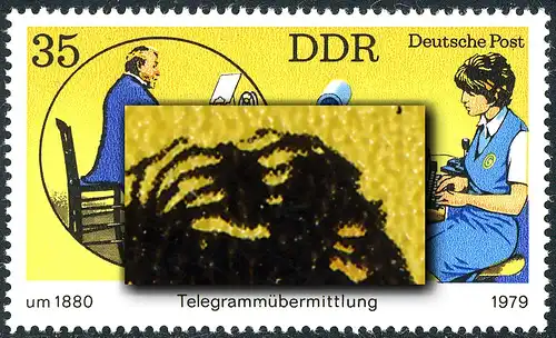 2401 Post 35 Pf: coiffure endommagée par une femme droite, champ 2, **