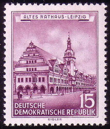 493 Bâtiments historiques 15 Pf Hôtel de ville ancien **