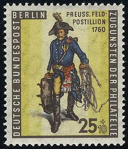 131 Journée du timbre Postillion **.