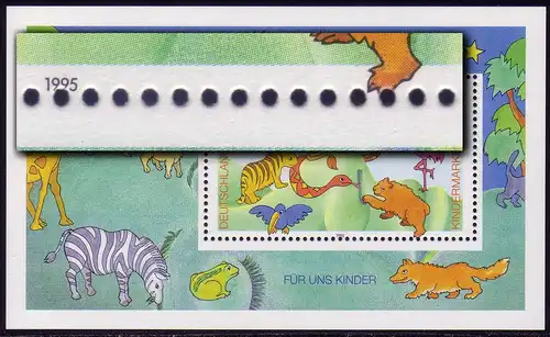 Bloc 34 Pour nous enfants - Tenue en année et dans le tatouage des ours, **