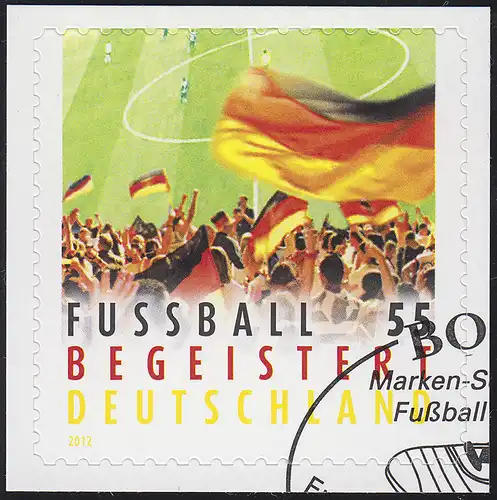 2936 Fußball SELBSTKLEBEND auf neutraler Folie, O