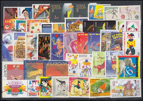 Communauté / CEPT / Europe 2002 millésime 61 numéros complets **