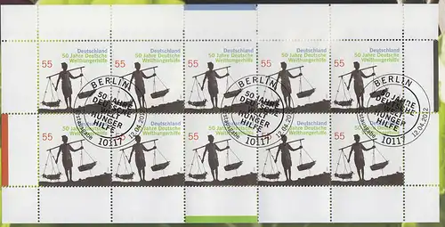 2928 50 Jahre Deutsche Welthungerhilfe - 10er-Bogen auf Kartonvorlage, ESST