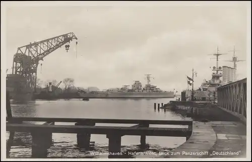 AK Wilhelmshaven Hafenansicht Blick zum Panzerschiff DEUTSCHLAND, Bahnpost 1933