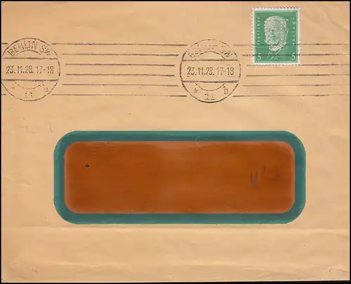 Trou de l'entreprise CFW sur Hindenburg 5 PF en tant que EF sur l BERLIN 23.11.28