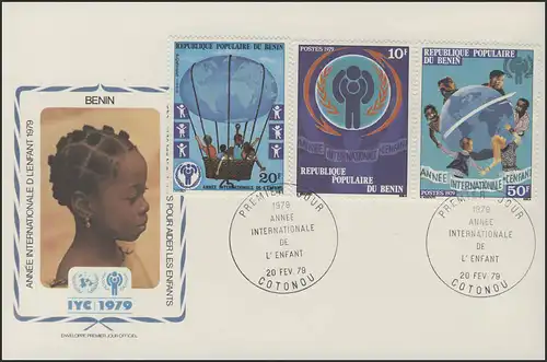 Bénin: Notre Terre & enfants en jouant, 3 valeurs, ensemble sur le FDC de bijoux