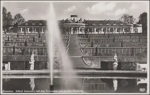 AK Château Sanssouci avec terrasses et grande Fontaine, POTSDAM 13.8.39