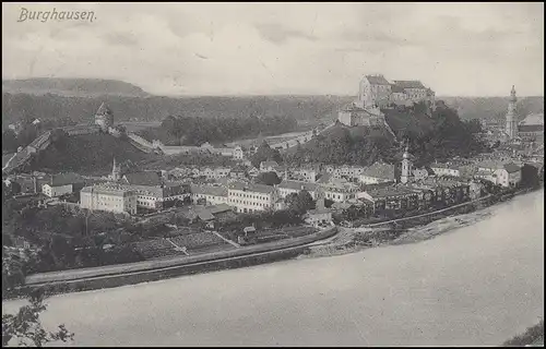 Bayern Ansichtskarte Burghausen Stadtansicht, BURGHAUSEN 29.8.11 nach München