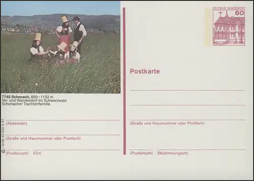 P138-r6/96 7745 Schonach, famille de costumes **