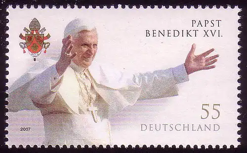 2599 Le pape Benoît XVI