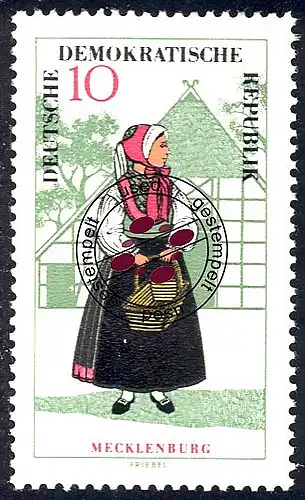 1216 Volkstrachten Mecklenburg 10 Pf O gestempelt