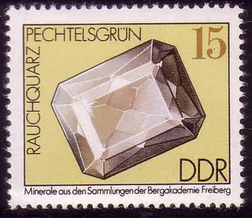 2007 Mineral 15 Pf Quartz fumé **