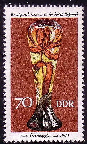 2175 Artisanat d'art historique 1976 70 Pf **