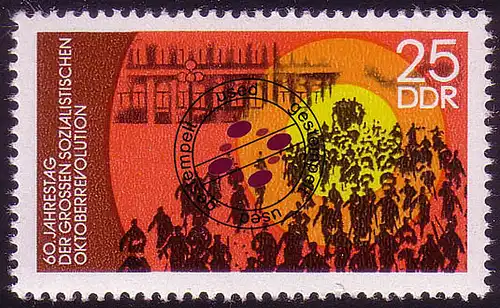 2260 Oktoberrevolution in Rußland 25 Pf O gestempelt