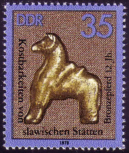 2306 Kostbarkeiten von slawischen Stätten 35 Pf **