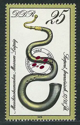 2446 Musée des instruments de musique 25 Pf Serpent O