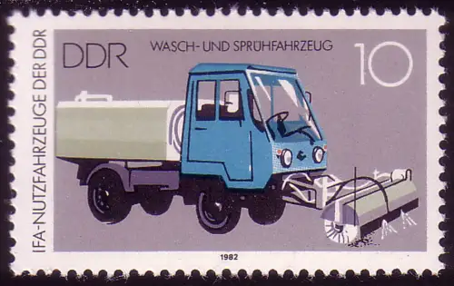 2745 Automobiltechnik 10 Pf Wasch- und Sprühfahrzeug **