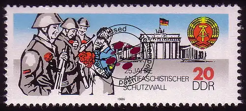 3037 Mur de Berlin O. Murs de Paris