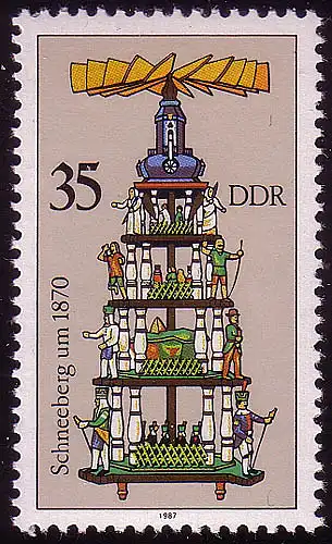 3137 Pyramides de Noël Mines Métallifères 35 Pf Schneeberg **