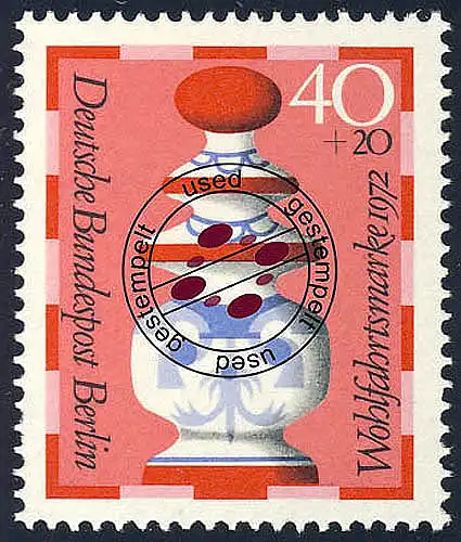 437 Schachfiguren 40+20 Pf Dame O