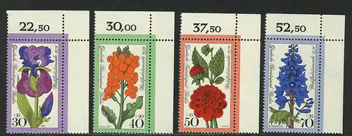 524-527 Wofa Gartenblumen 1976, Ecke o.r. Satz **