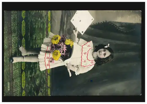 France AK Enfants: Filles avec carte d'anniversaire et fleurs, défiler 26.2.1907