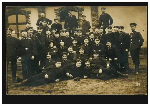 AK Gruppenfoto, aus MUNSTERLAGER (BZ. HANNOVER) 9.19.1911 nach Braunschweig