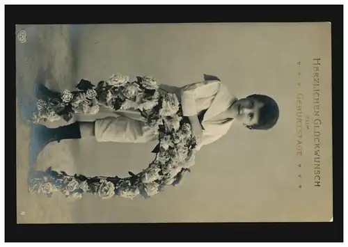 Foto-AK Geburttag Junge mit Girlande als Hufeisen, DELITZSCH 1913 nach Berlin