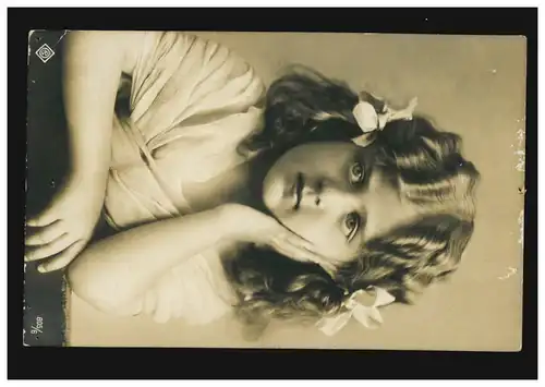 Carte de vision photo de la fille rêveuse, MELLENDORF (B. HANNOVER) vers 1908