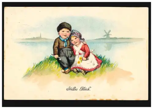AK Garçon et fille en costumes au bord de la mer: le bonheur tranquille, poste de terrain DORFMARK 22.1.17