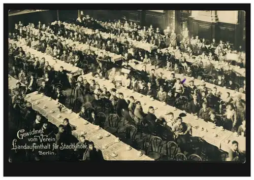 Foto-AK Kinder: Im Speisesaal. Zur Erinnerung an den Ostsee-Kindersonderzug 1927