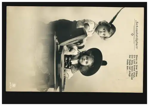 AK Artiste enfants: Schnadahschiffel en costumes avec cithare et guitare, 7.3.1910