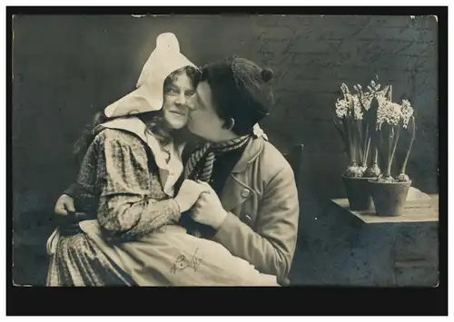 AK Amour couple hollandais en costumes: Le baiser, REGENSBURG 30.6.