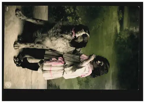 Tiere-AK Kinder. Kleines Mädchen mit großem Hund, 25.12.1910