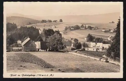 Templier de la poste de campagne Fleckl sur Warmensteinach SSt 28.6.1956 sur AK Falleckle Total