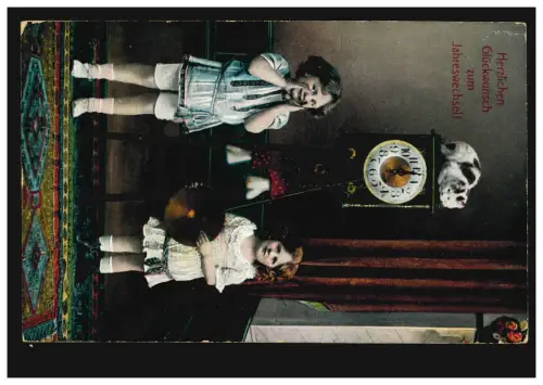 Prägekarte Tiere: Katze auf Standuhr Kinder Neujahrssingen, Feldpost 23.12.1914