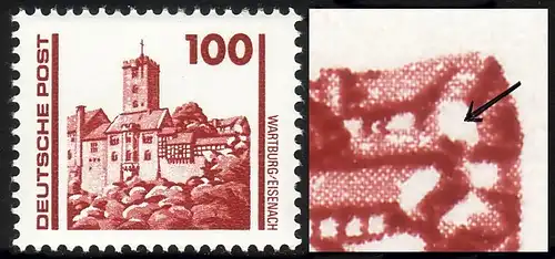 3350I Constructions 100 Pf: trou dans la pile près de l'arrière du bâtiment à droite, case 6 **