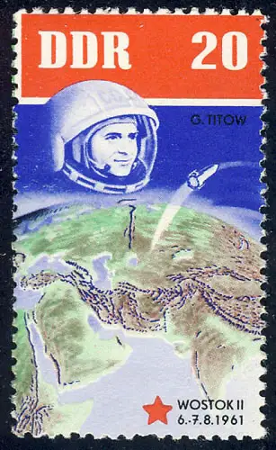 929 Sovj. Vols spatiaux Titov+Vostok 20 Pf **