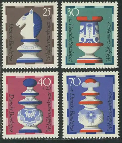 742-745 Wofa figures d'échecs 1972, série post-frais **