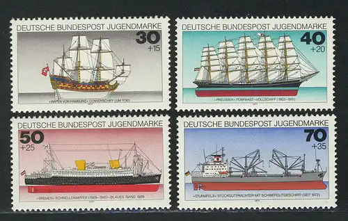 929-932 Jugend Schiffe 1977, Satz **