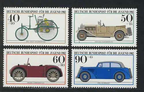 1123-1126 Jeunes véhicules à moteur 1982, série frais de port **