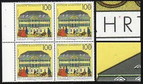 1567 Wofa 100 Pf, bloc à quatre marges avec 2 PLF dans la case 11 et champ 12, **