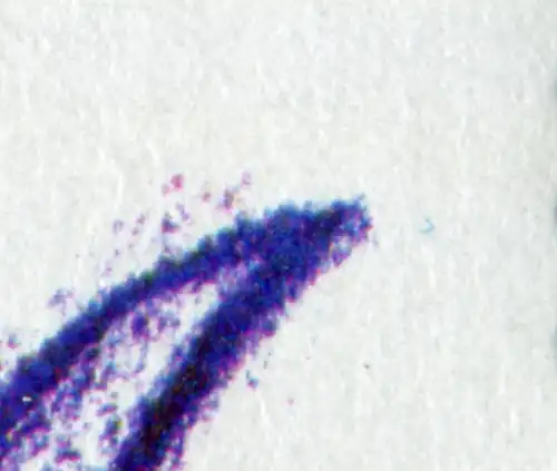 Bl.30 Enfants, PLF trait à droite de l'oreille de porc et dans le bord droit, **