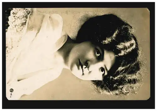 Mode AK Femme à dessus blanc, HERZOGENRATH 1908