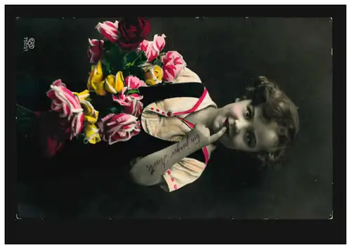 Enfants-AK Fille réfléchie avec des roses, HUGELSHOF 4.4.1928